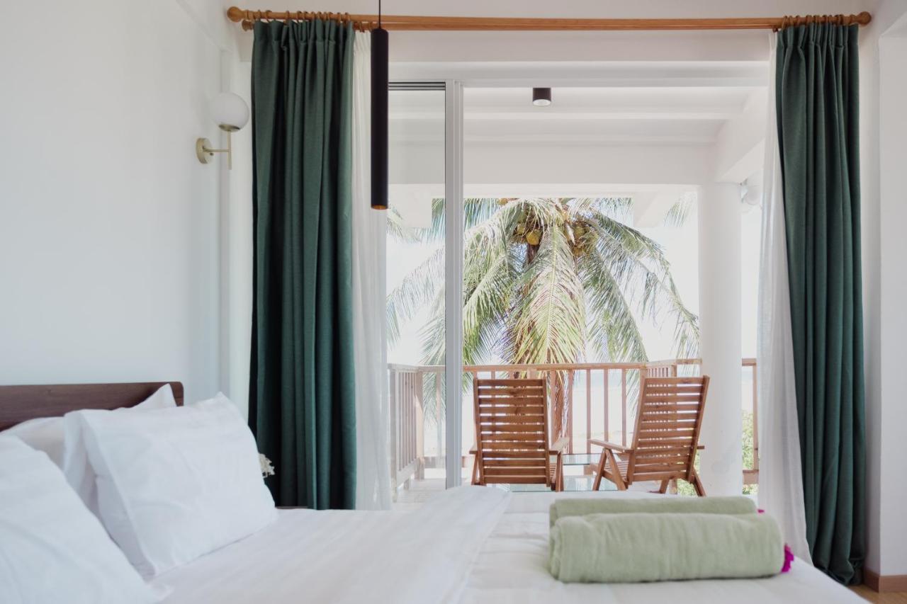 Coral Inn Thulusdhoo Eksteriør bilde