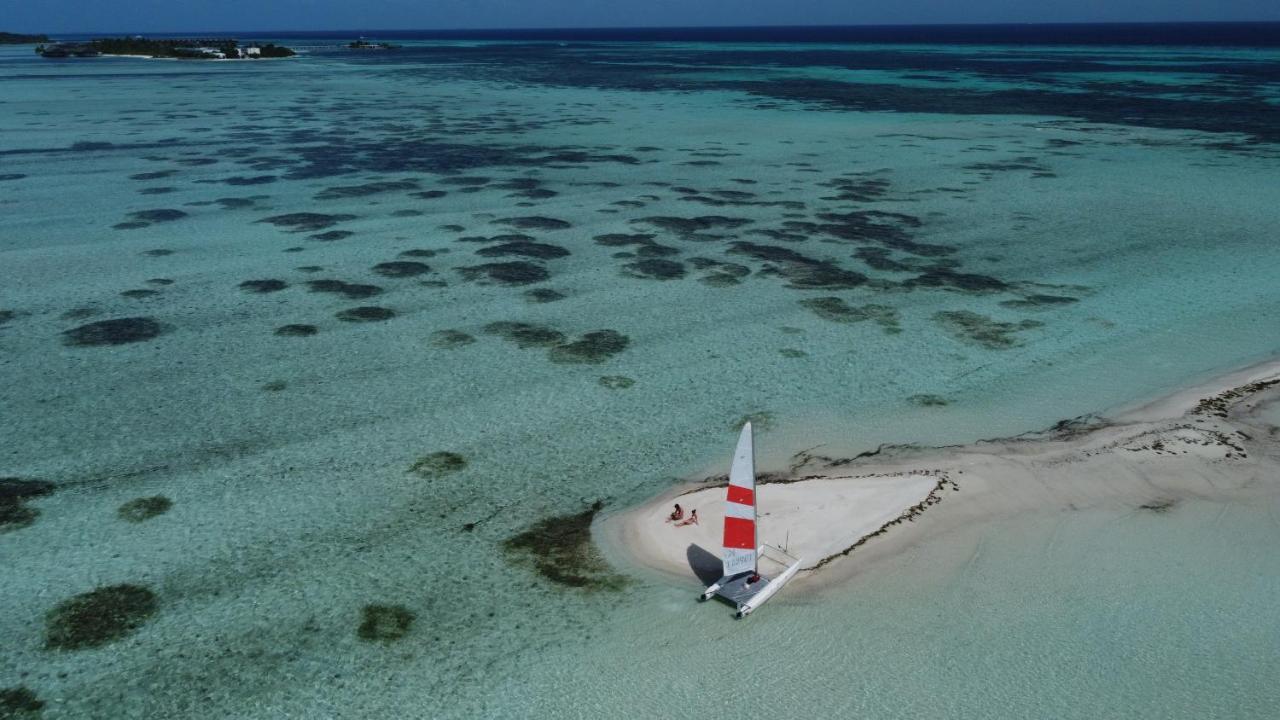 Coral Inn Thulusdhoo Eksteriør bilde